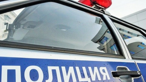Полицейские установили причастного к угону автомобиля в Старожиловском районе